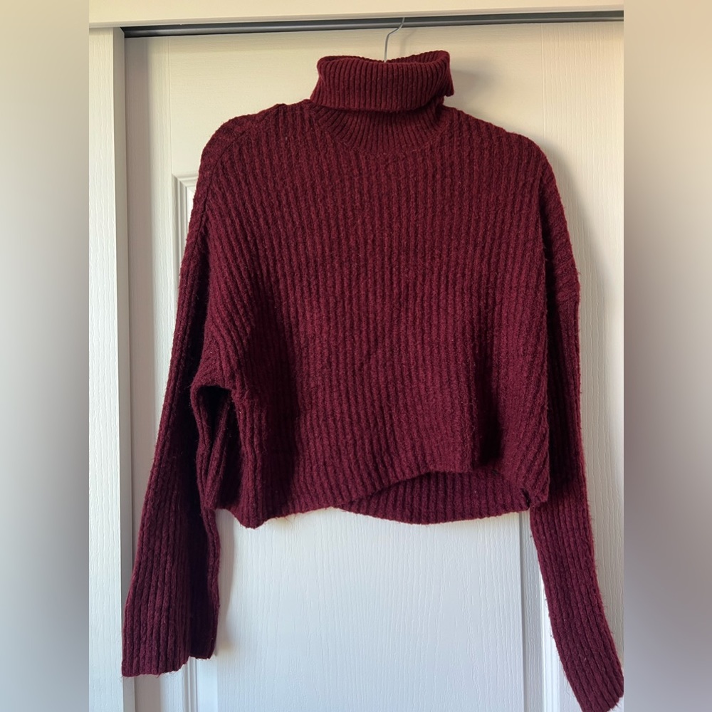 M Burgundy Turtleneck Sweater
